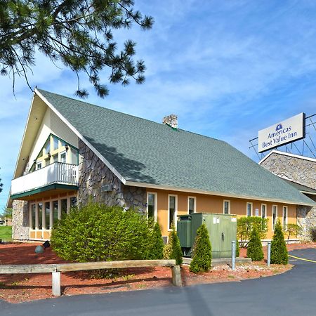 Americas Best Value Inn Plattsburgh Extérieur photo