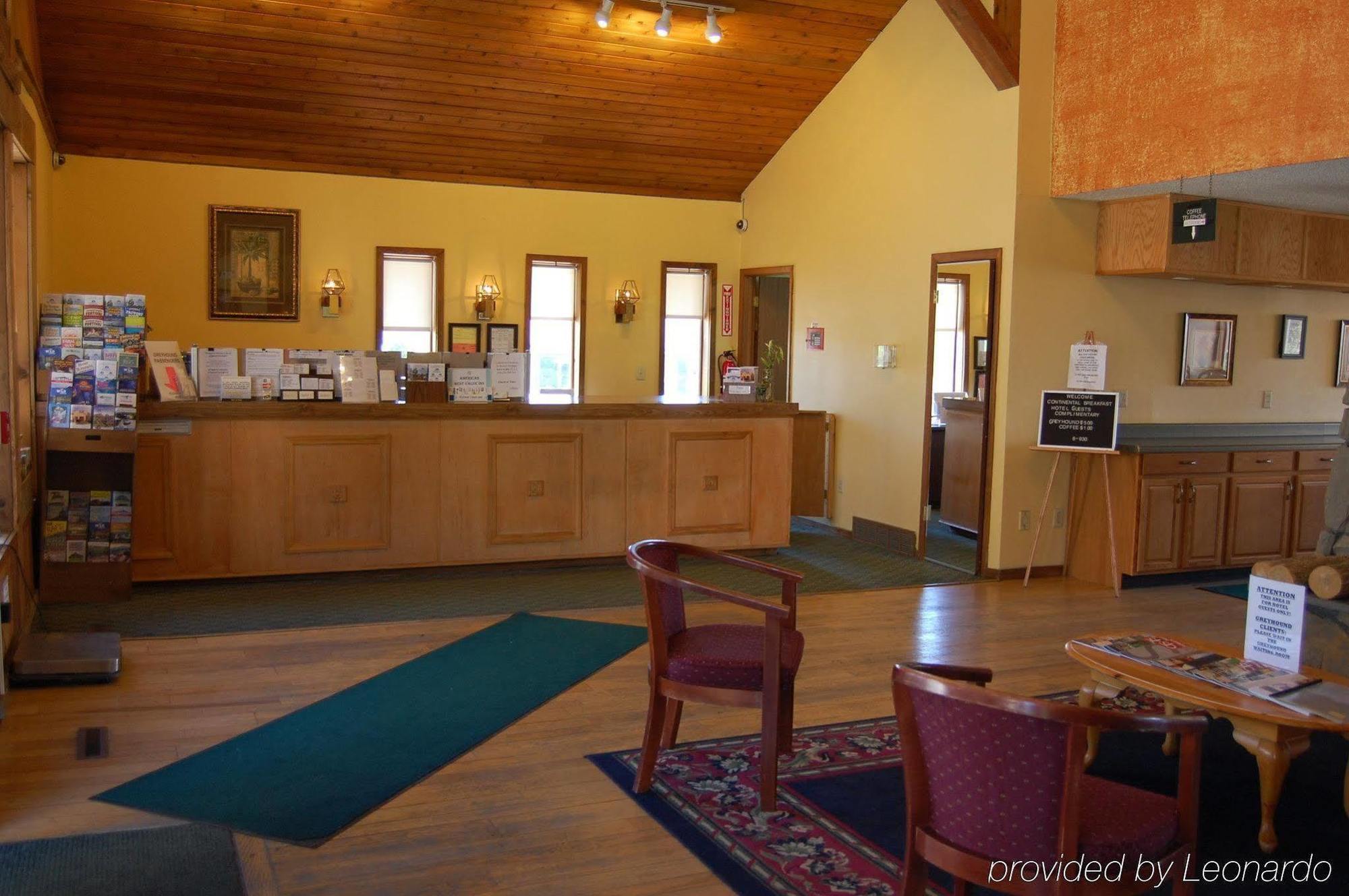 Americas Best Value Inn Plattsburgh Extérieur photo