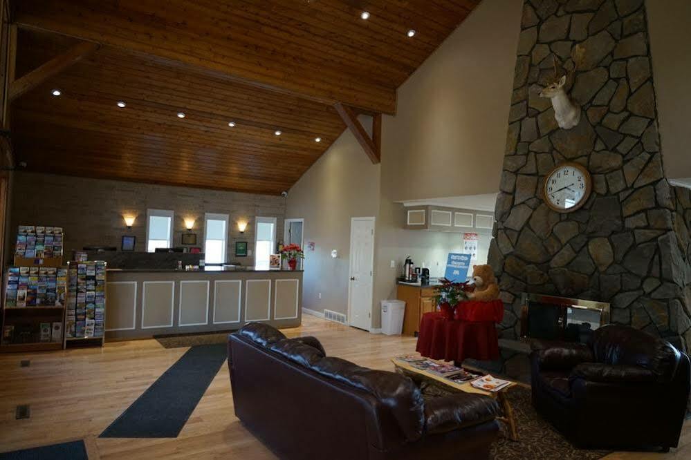 Americas Best Value Inn Plattsburgh Extérieur photo